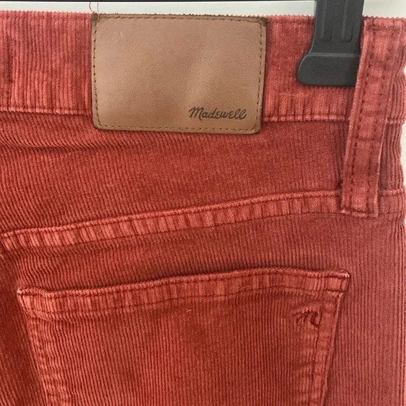 Madewell Cali Demi-Boot Jeans in Corduroy: Button-Front Edition Canterbury Red - Picture 8 of 14